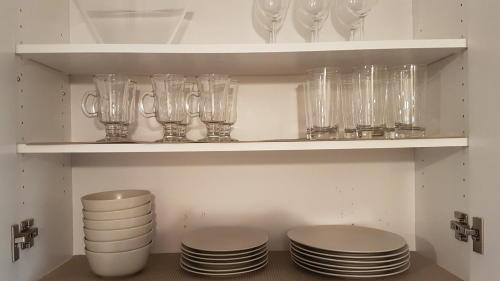 Apartment Sweet No. 7