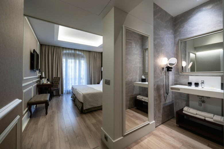 Hotel Catalonia Passeig De Gr�cia