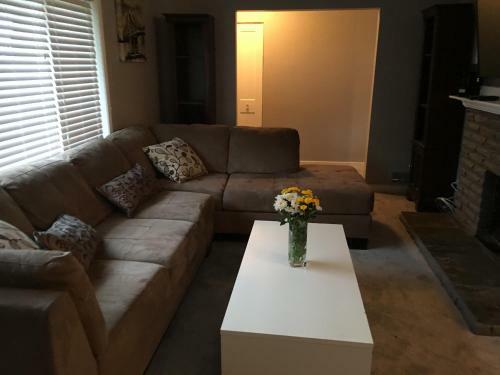 Executive 3 Bedroom Home