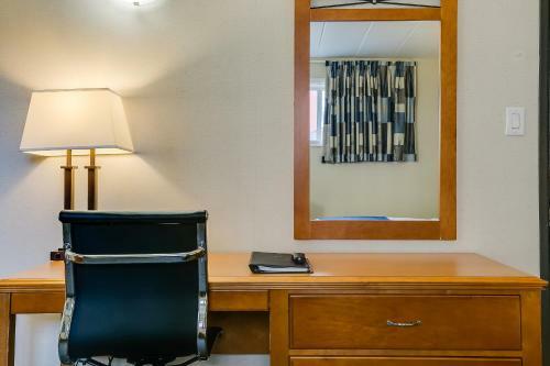 Hotel West Wing At Park Town