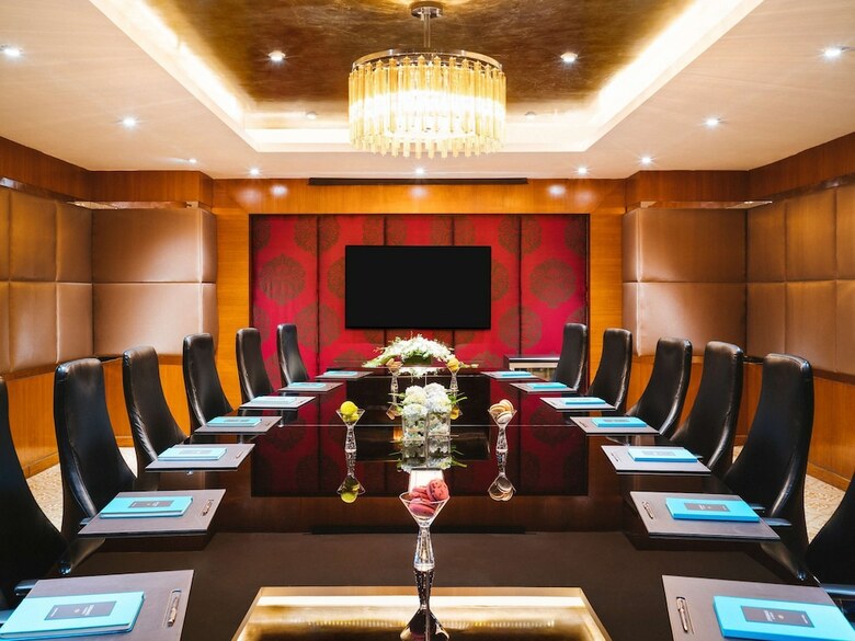 Hotel Sofitel Mumbai Bkc