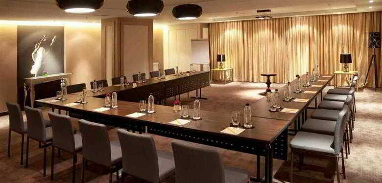 Hotel De L`opera Hanoi