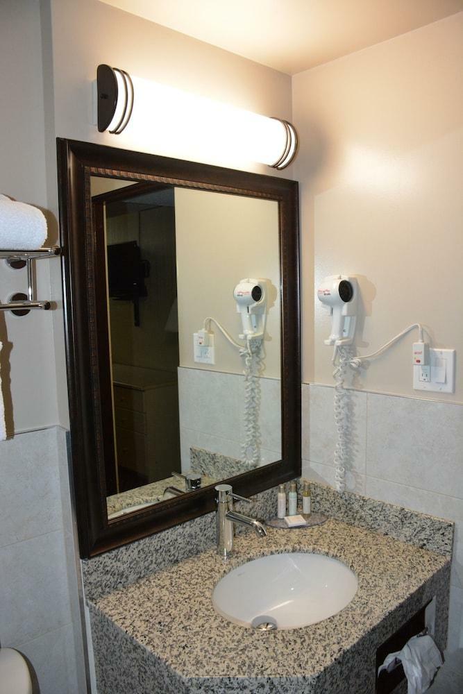 Hotel Travelodge Lethbridge