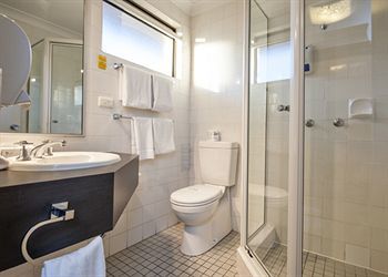 Hotel Comfort Inn Airport Admiralty
