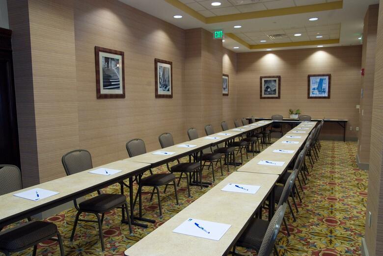 Hotel Holiday Inn Express Baltimore-downtown