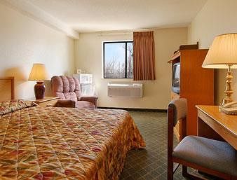 Hotel Super 8 Nashville/ Dntn/ Opryland Area