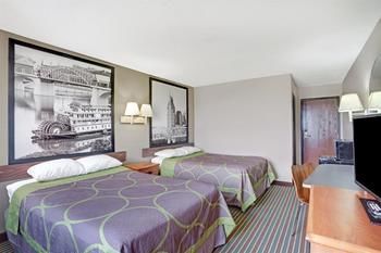 Hotel Super 8 Nashville/ Dntn/ Opryland Area