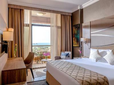 Aparthotel Two Seasons Hotel (former Gloria)