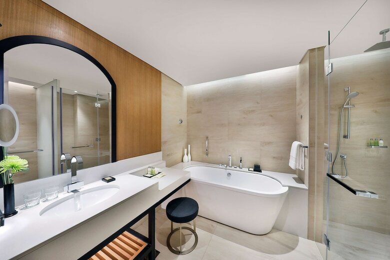 Hotel Doubletree By Hilton Dubai - Business Bay