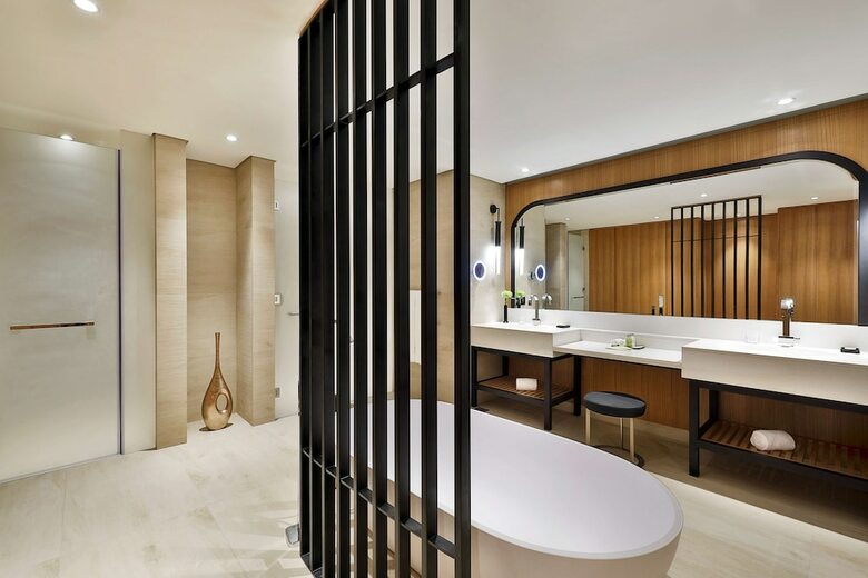 Hotel Doubletree By Hilton Dubai - Business Bay