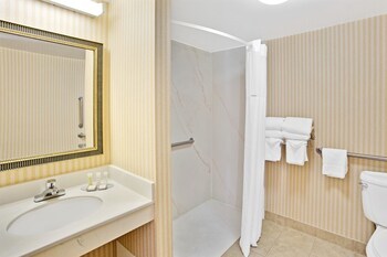 Hotel Howard Johnson Express Inn - College Park