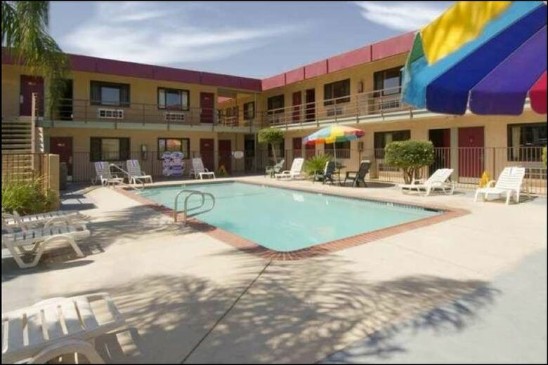 Hotel Americas Best Value Inn - Oak Street