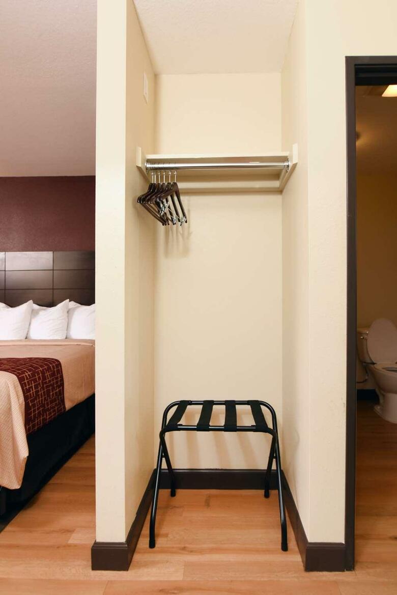 Hotel Americas Best Value Inn - Oak Street