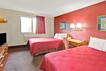 Hotel Super 8 Motel- Brattleboro