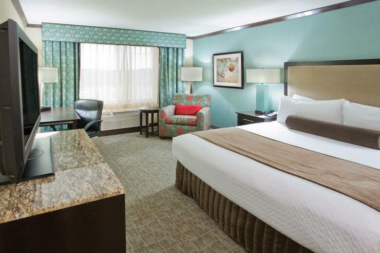 Crowne Plaza Hotel Anchorage-midtown