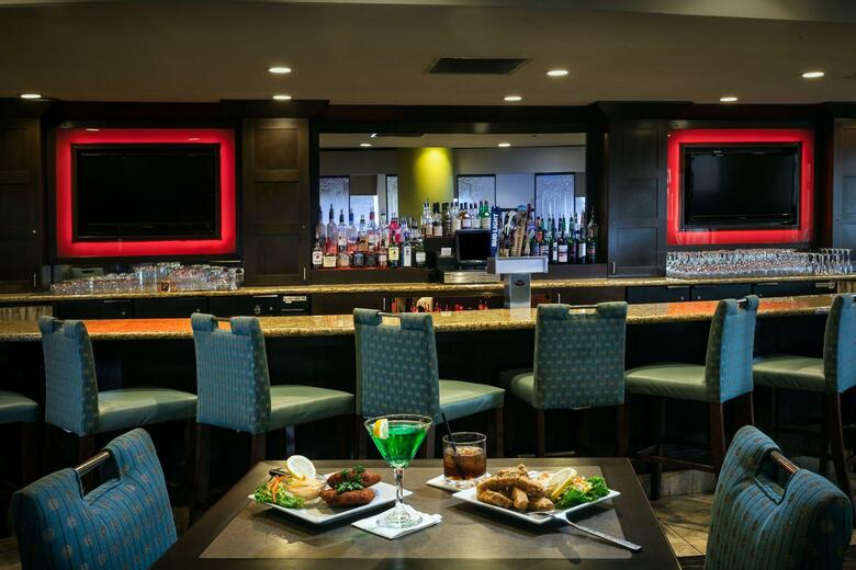 Crowne Plaza Hotel Anchorage-midtown