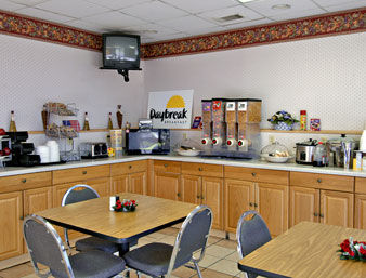 Hotel Days Inn Charleston- Airport Coliseum