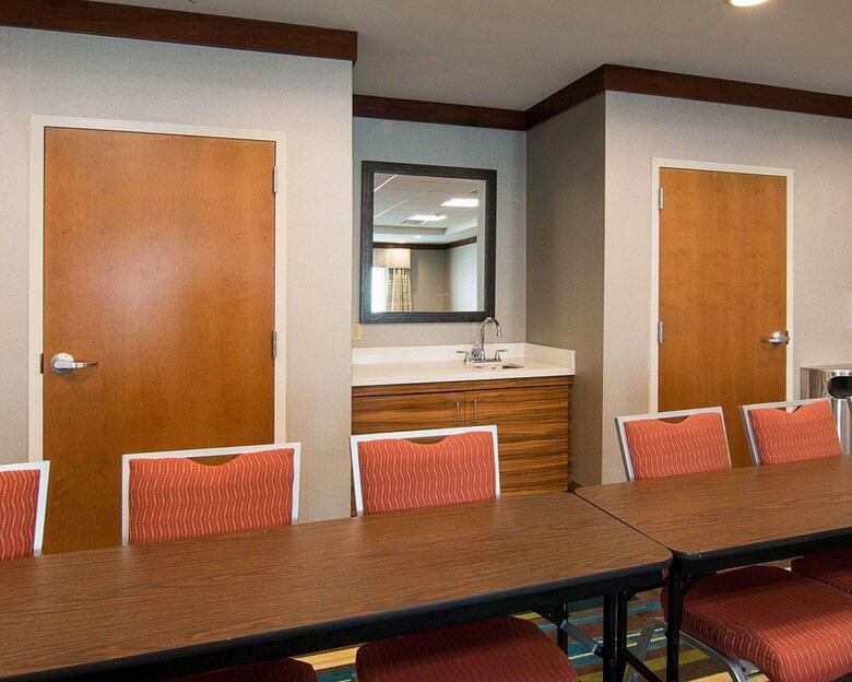 Hotel Comfort Suites Bossier City