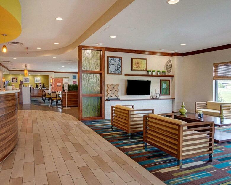 Hotel Comfort Suites Bossier City