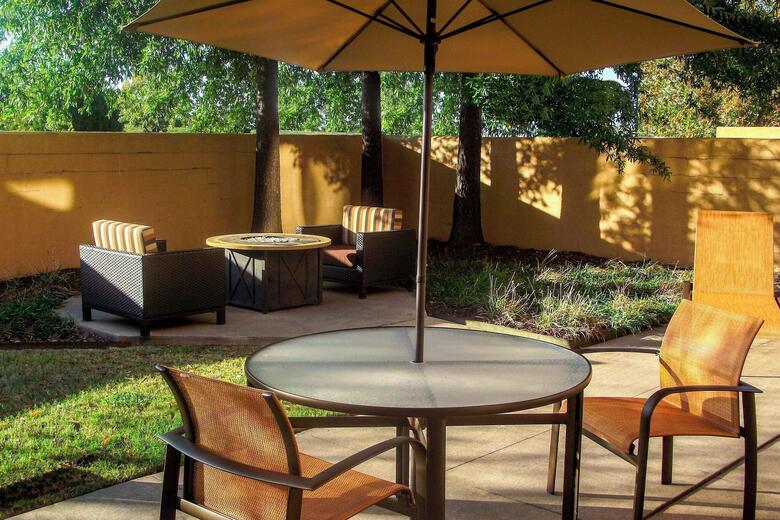 Hotel Courtyard By Marriott Bentonville