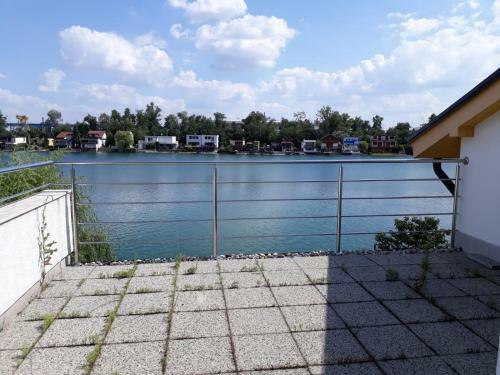 Luxury House On Senec Lake