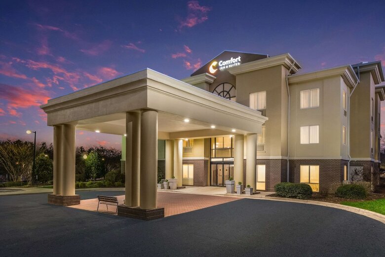 Holiday Inn Express Hotel & Suites Brevard