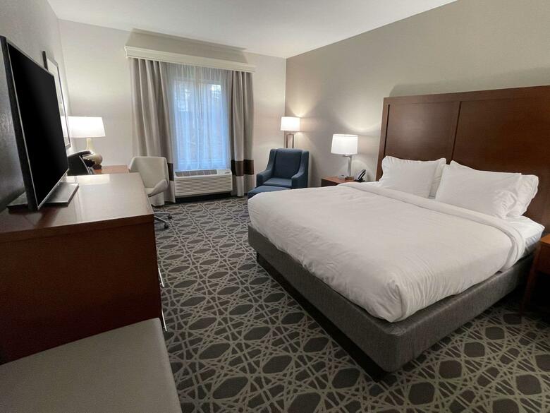 Holiday Inn Express Hotel & Suites Brevard