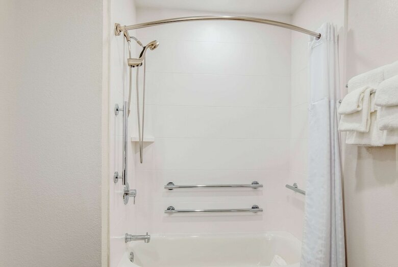 Holiday Inn Express Hotel & Suites Brevard