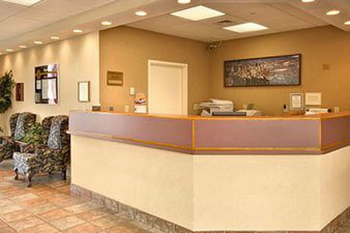 Hotel Super 8 Brockton