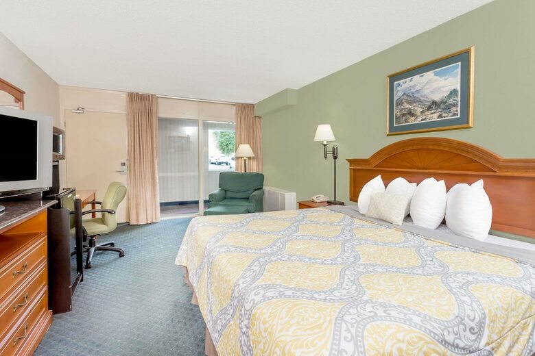Hotel Days Inn Cedar Falls- University Plaza