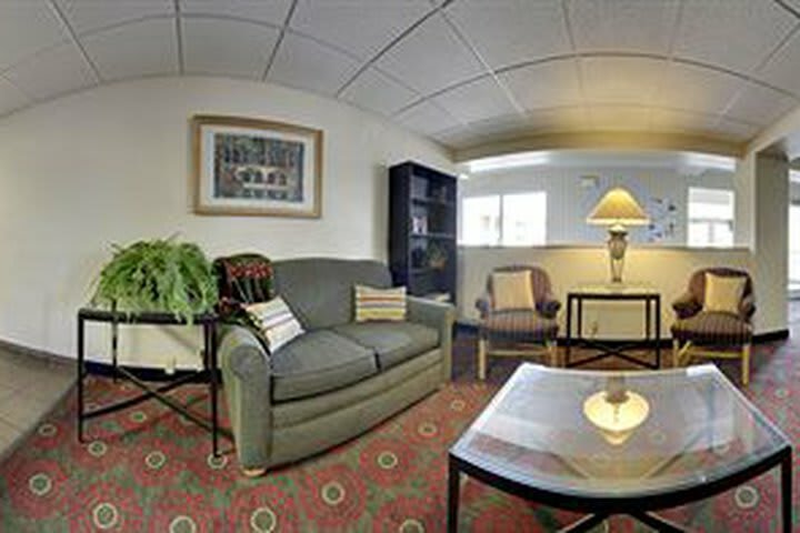Hotel Days Inn Cedar Falls- University Plaza