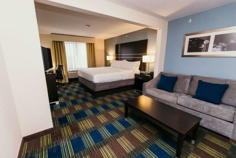 Holiday Inn Express Hotel & Suites Ankeny-des Moines