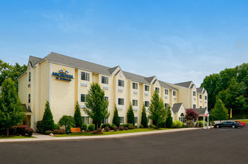 Hotel Beckley East Microtel Inn / Suites