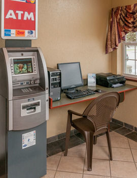 Hotel Beckley East Microtel Inn / Suites