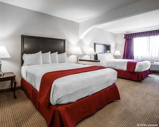 Hotel Quality Inn Grand Suites