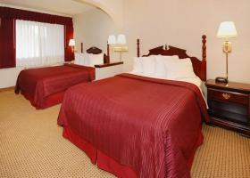 Hotel Quality Inn Grand Suites