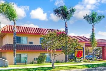 Hotel Super 8 Motel - Upland
