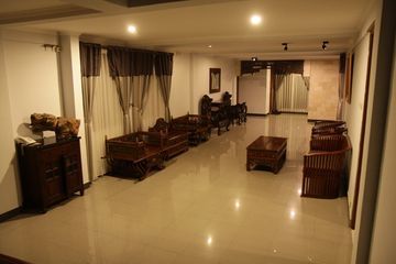 Lotus Hotel (executive Room)