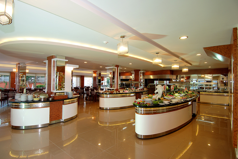 Grand Okan Hotel