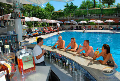 Grand Okan Hotel