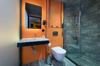 Hotel Monart City