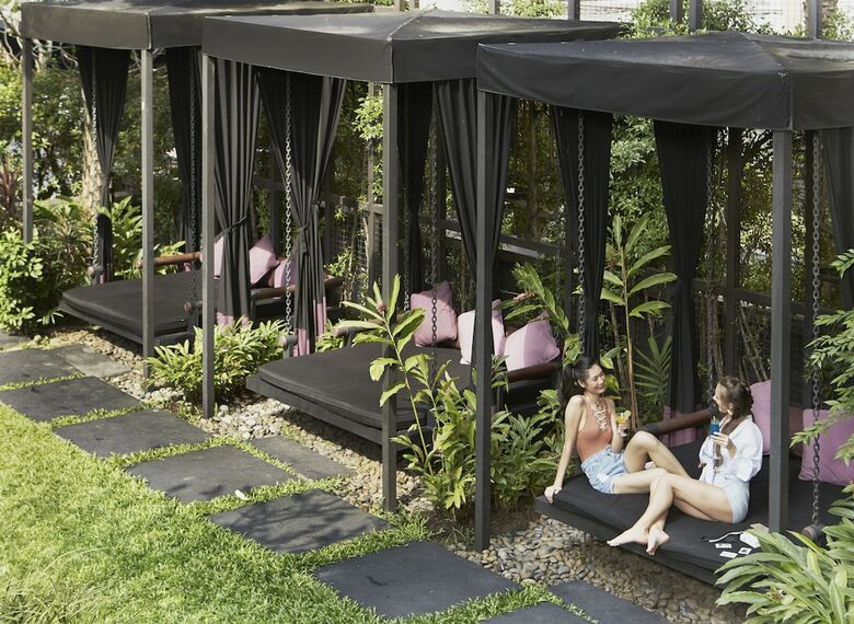 12th Avenue Hotel Bangkok