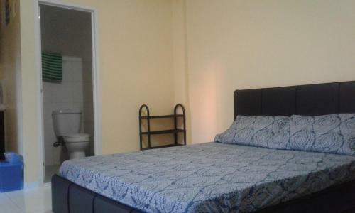Hostal Robertos Dutch Inn