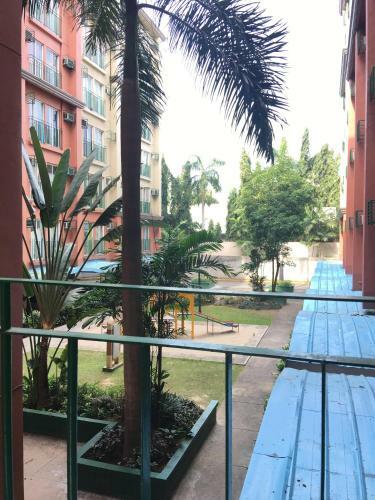 Chateau Lafayette Apartment
