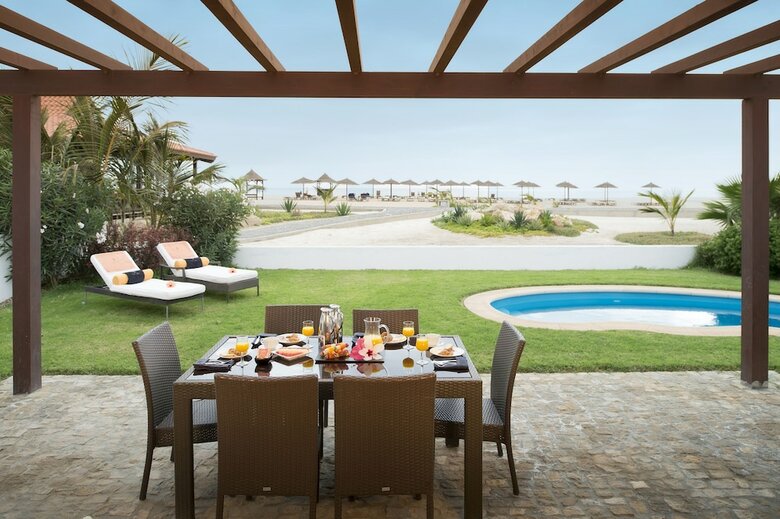 Hotel Melia Tortuga Beach Resort