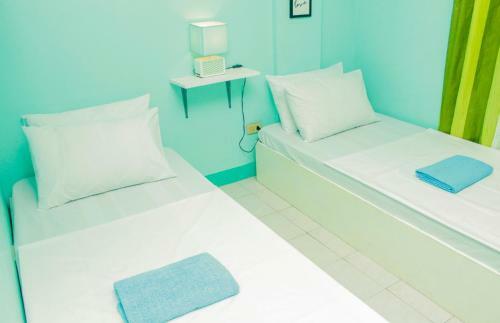 Nomadsmnl Backpackers Homestay