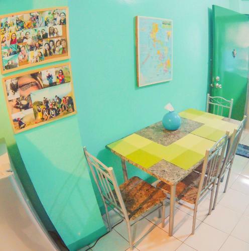 Nomadsmnl Backpackers Homestay