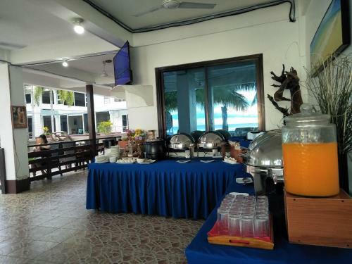 Hotel Costa Palawan Resort