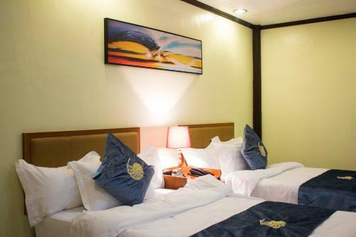 Hotel Costa Palawan Resort