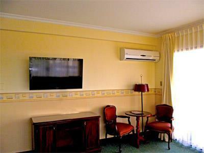 Hotel Toborochi Suites